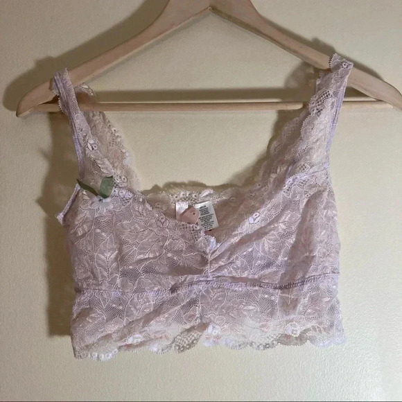 NWOT Victoria’s  Secret light pink bralette - Picture 1 of 4